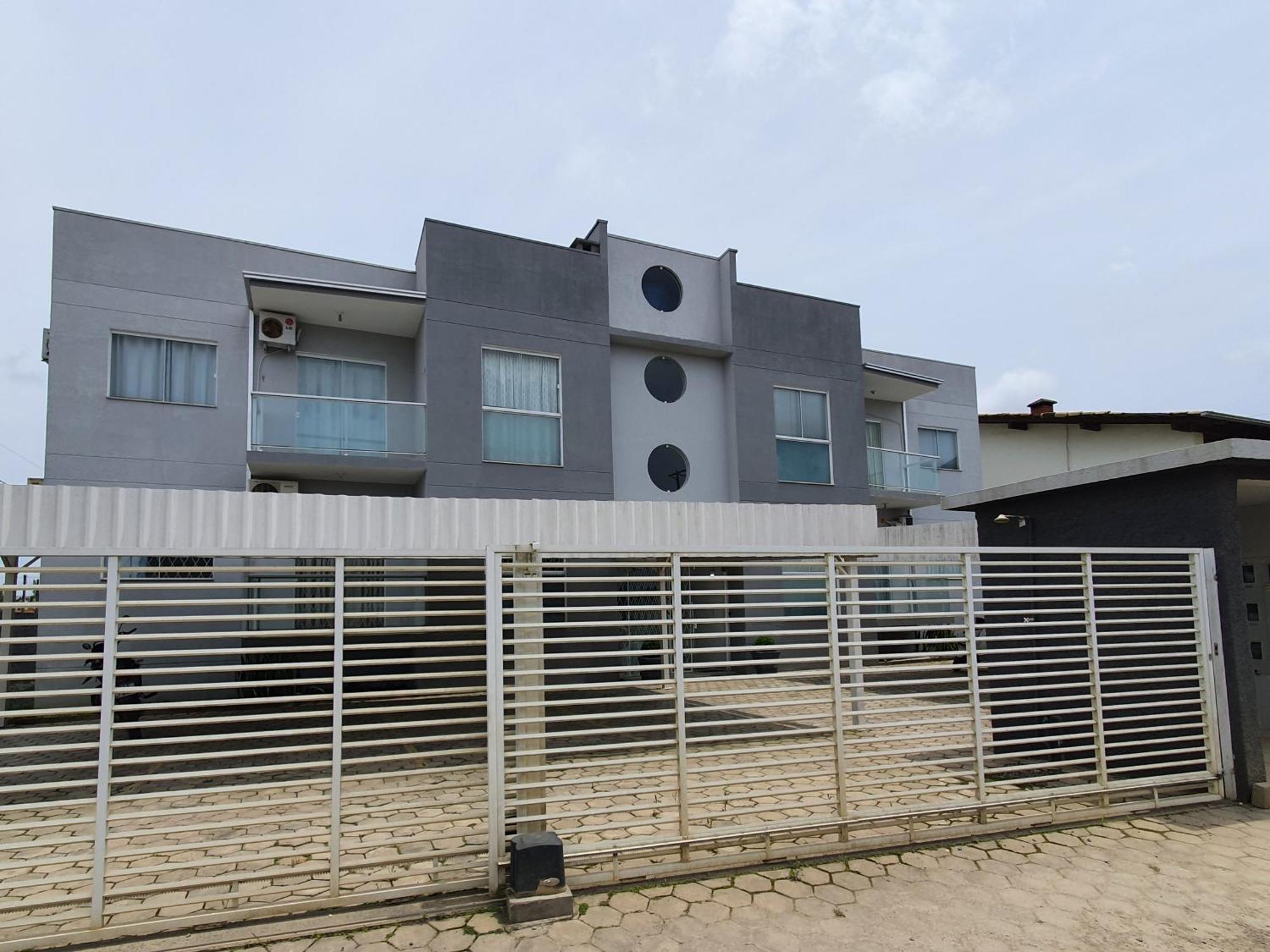 Apto Solar Da Praia ปิซาร์รัส ภายนอก รูปภาพ